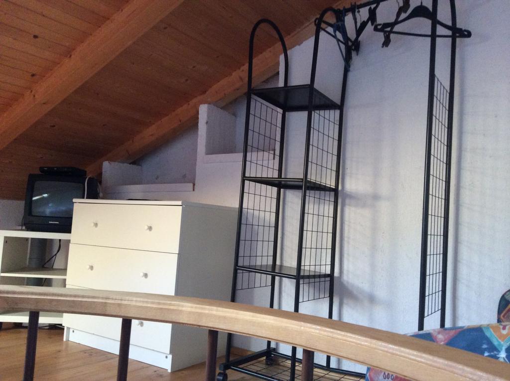 Apartman Ustrine Buitenkant foto
